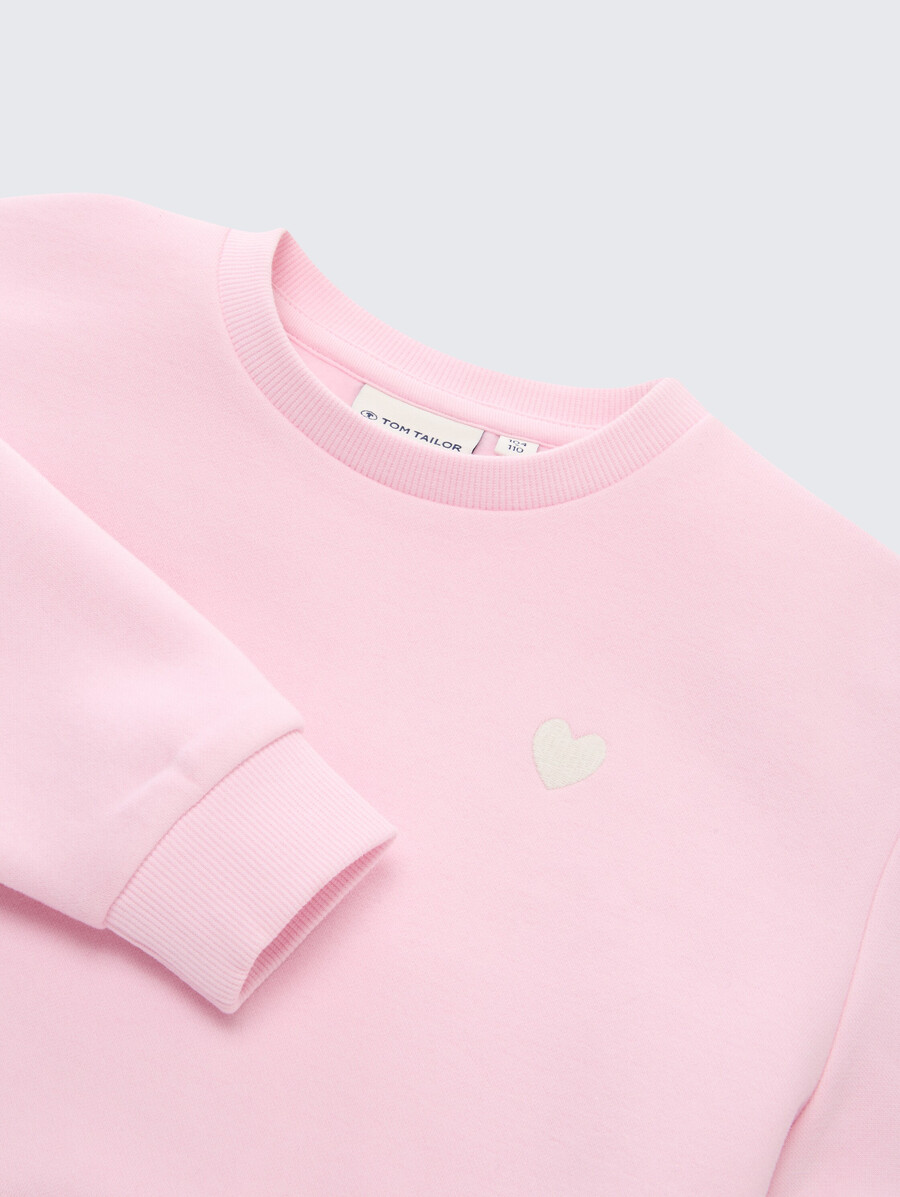 sudadera oversize con bordado