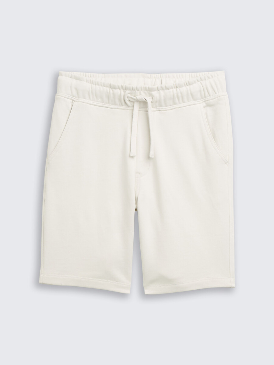 pantalones cortos deportivos básicos