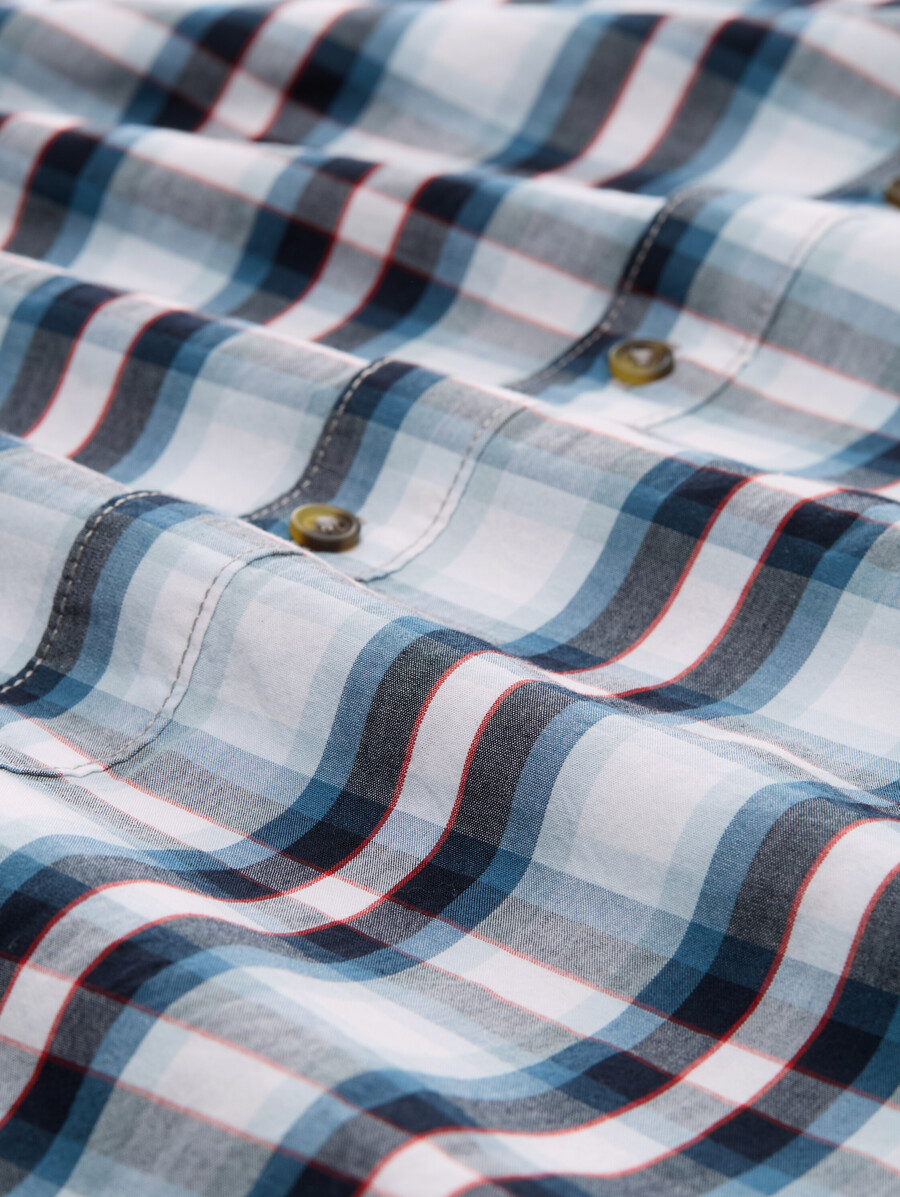 camisa de corte regular con estampado de cuadros