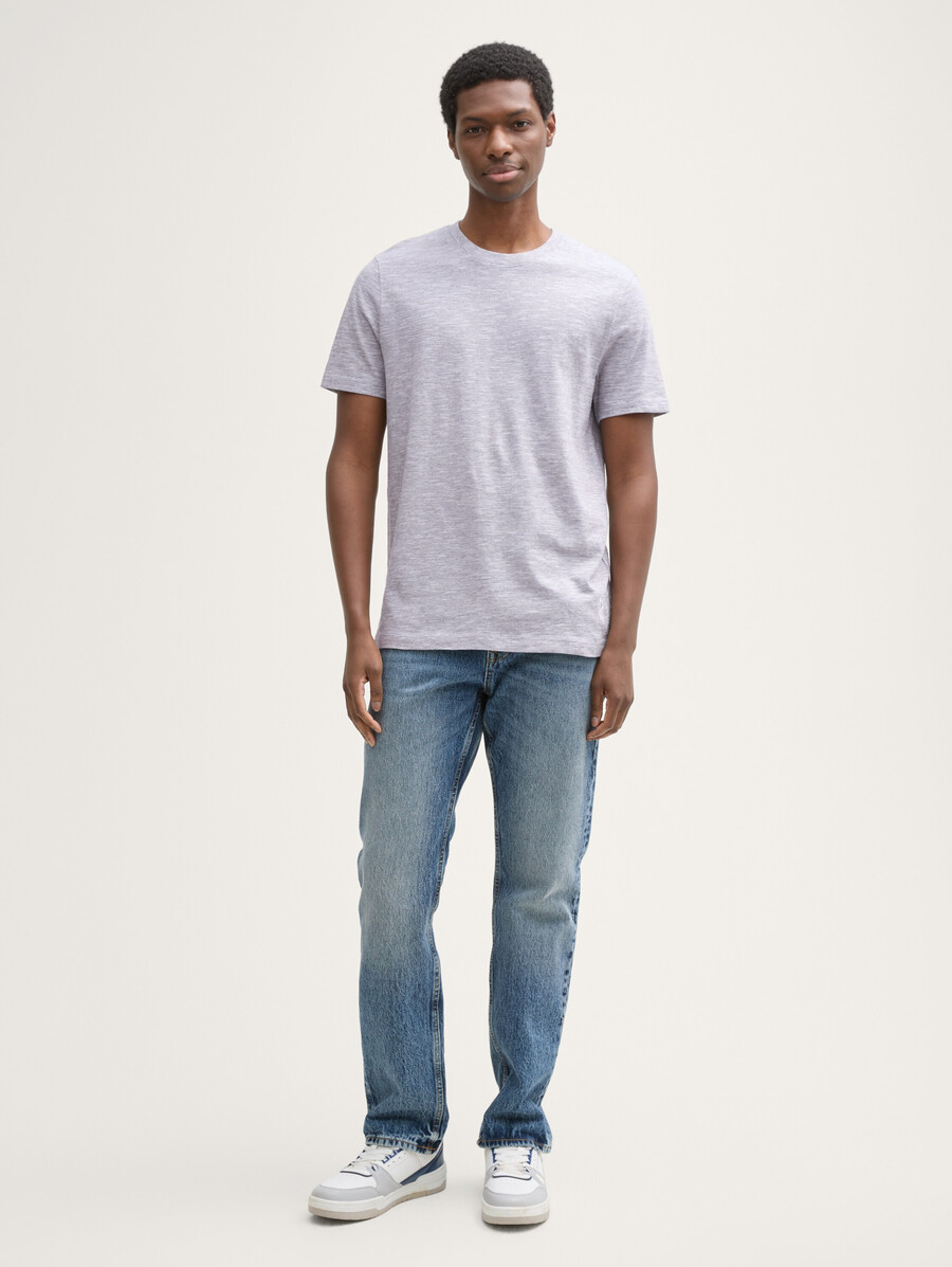 camiseta básica con look melange