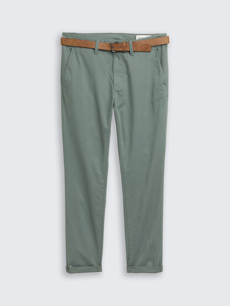 pantalones chinos ajustados con cinturón