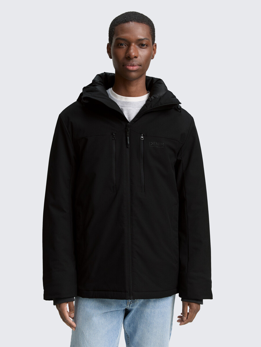 chaqueta con función repelente al agua