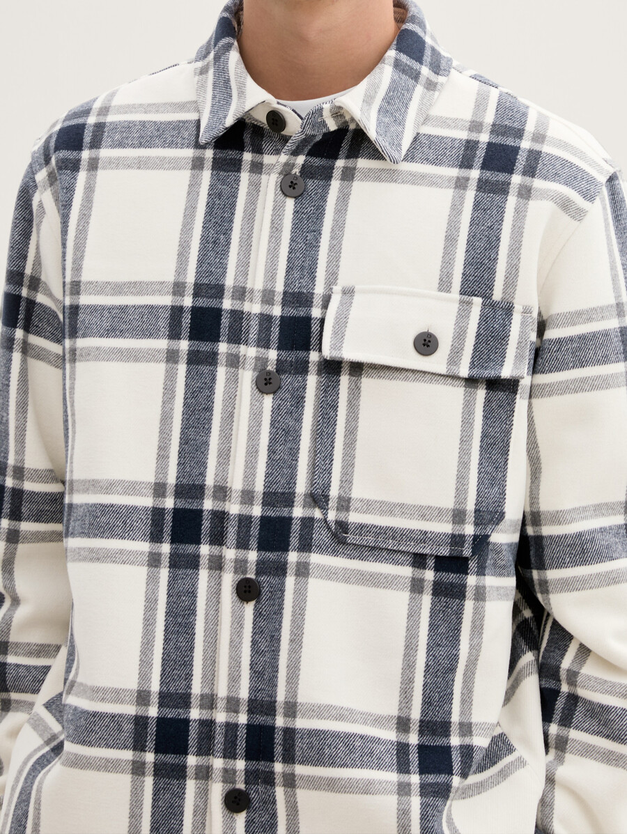 camisa de cuadros