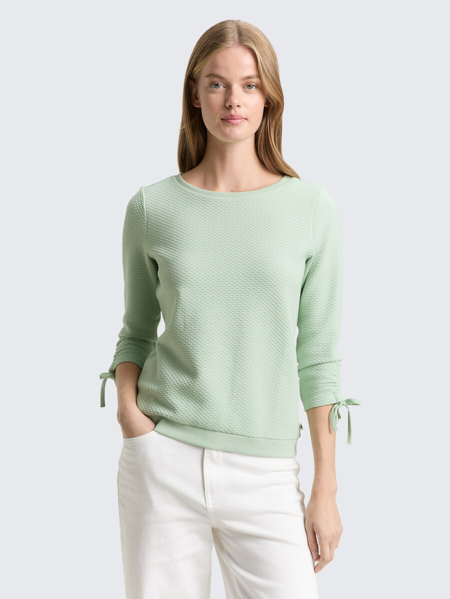 sudadera con mangas fruncidas