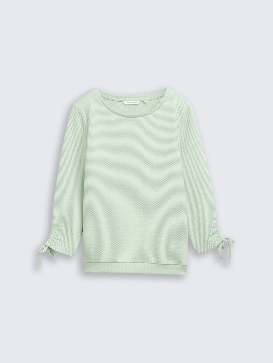 sudadera con mangas fruncidas