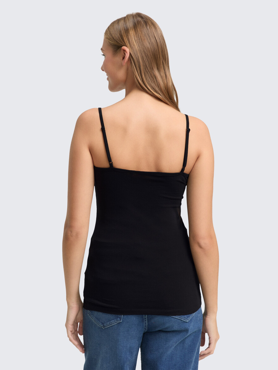 camiseta sin mangas de corte entallado